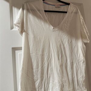 AYR White V-Neck Short Sleeve Tee